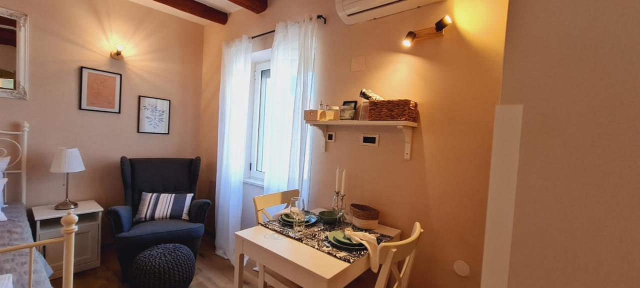Studio Apartments Malu Pula Ngoại thất bức ảnh